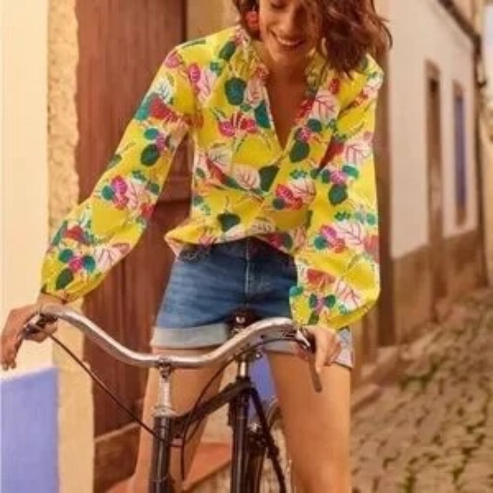 Boden Heather bright floral blouse Size 12 US but likely to fit 8-10